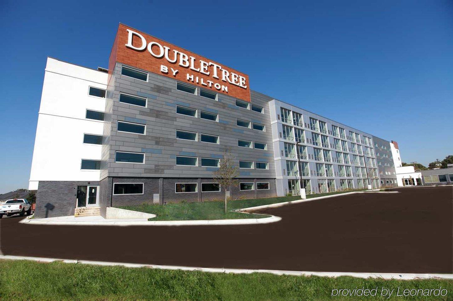 Hotel Doubletree By Hilton Omaha Southwest, Ne Exterior foto