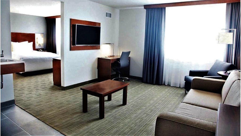Hotel Doubletree By Hilton Omaha Southwest, Ne Exterior foto